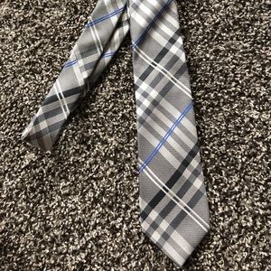 Geoffrey Beene tie